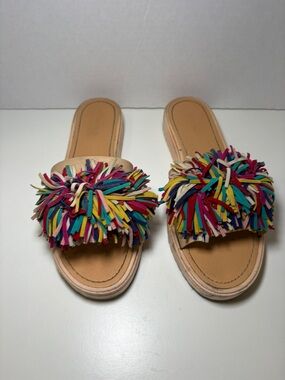 Dirty Laundry Women's Paseo Slide Sandals multicolor 7.5 Beach Shoes w/pom poms
